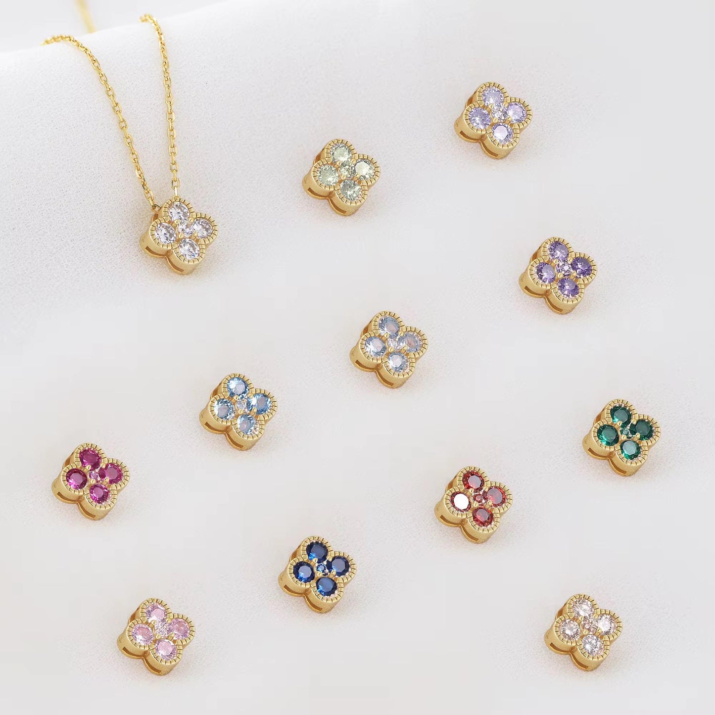 Kleeblatt Anhänger Halskette Echtes Silber in Gold Plated -Geschenk für Sie – Damenschmuck inkl. Geschenkbox