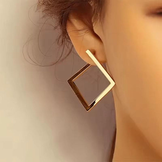 Elegante Ohrringe Vergoldete Geometrische Quadrat Ohrstecker - Elegantes Eisen Material Modisches Einfaches Design